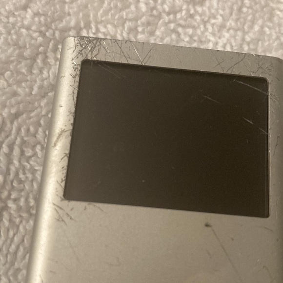 Coach I pod case with iPod     Firm price - Picture 8 of 14